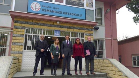 İlçe Milli Eğitim Müdürümüz Şener DOĞAN, Osmangazi Ortaokulu´nu ve yapımı devam eden Kirazpınar Kız Meslek Lisesi inşaatını ziyaret etti.