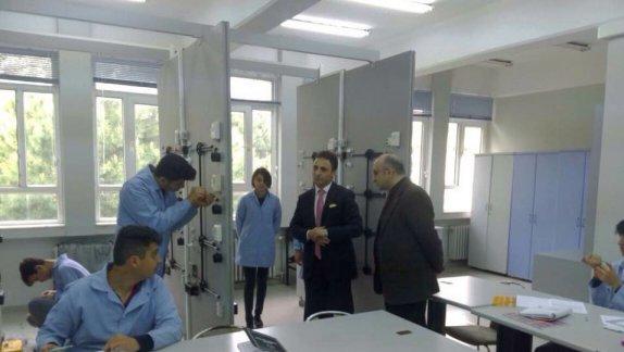 İlçe Milli Eğitim Müdürümüz Şener DOĞAN, STFA Mesleki ve Teknik Anadolu Lisesi´ni ziyaret etti.