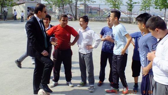 İlçe Milli Eğitim Müdürümüz Şener DOĞAN, Yavuz Selim İlkokulu ve Anasınıfını ziyaret etti.