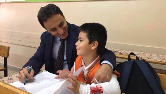İlçe Milli Eğitim Müdürümüz Şener DOĞAN, Farabi Ortaokulu ve Ertuğrul Gazi İlkokulunu ziyaret etti.