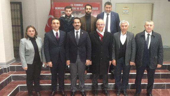 AK Parti Kocaeli Milletvekili Cemil YAMAN ve İlçe Başkanlığı kurumumuzu ziyaret ettiler.