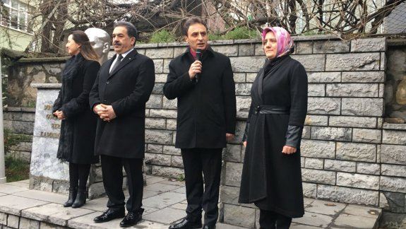 Gebze Kaymakamı Mustafa GÜLER, Belediye Başkan Yardımcısı Nilay AYRAN ve İlçe Milli Eğitim Müdürümüz Şener DOĞAN, Çolakoğlu Mesleki ve Teknik Anadolu Lisesi´ni ziyaret ettiler.