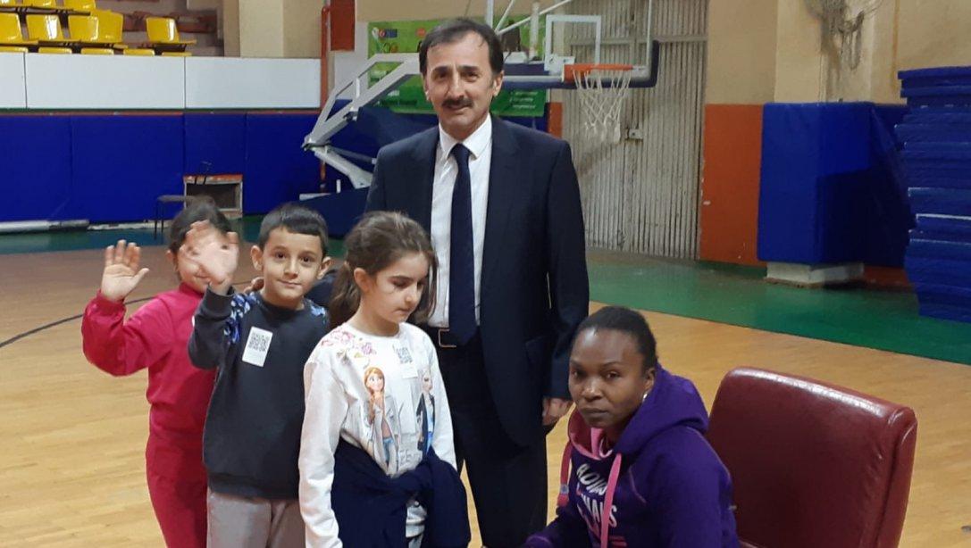 Türkiye Sportif Yetenek Taraması ve Spora Yönlendirme Projesi kapsamında Gebze´de ilkokul 3. sınıfta okuyan öğrencilerimiz taramadan geçti.