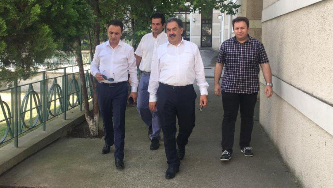 Kaymakamımız Mustafa GÜLER ve İlçe Milli Eğitim Müdürümüz Şener DOĞAN TEV İnanç Türkeş Özel Lisesi'ni ziyaret etti.